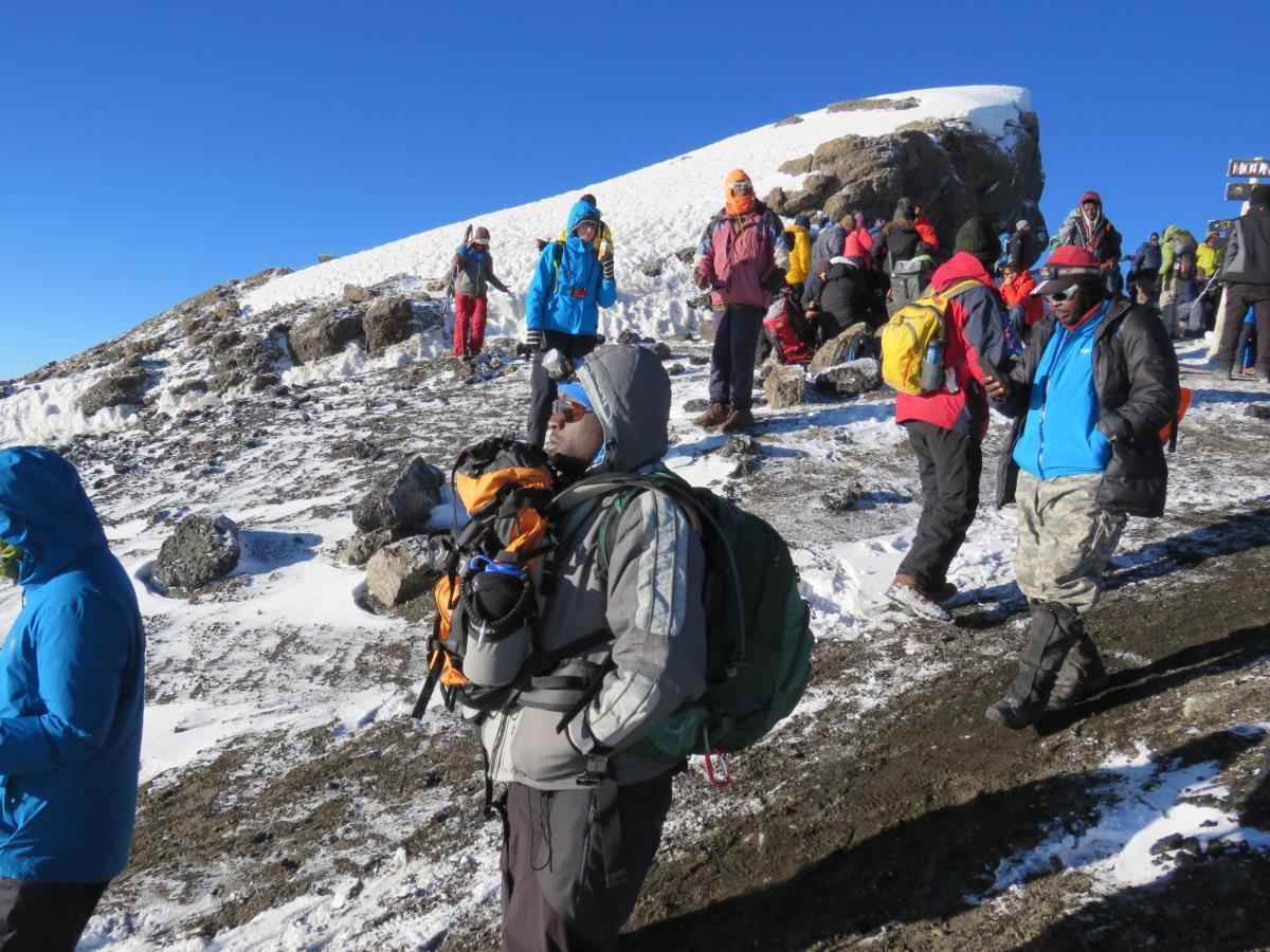 Africa Natural Tours - Kilimanjaro White House Hotel Moshi Exteriér fotografie